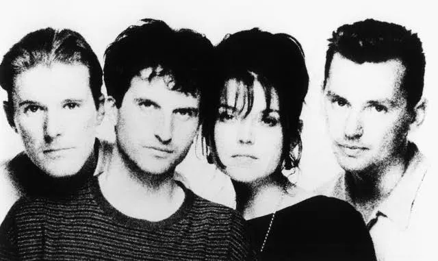 Memeluk, Berpadu, dan Berekspresi: Asmaraloka dalam Musik